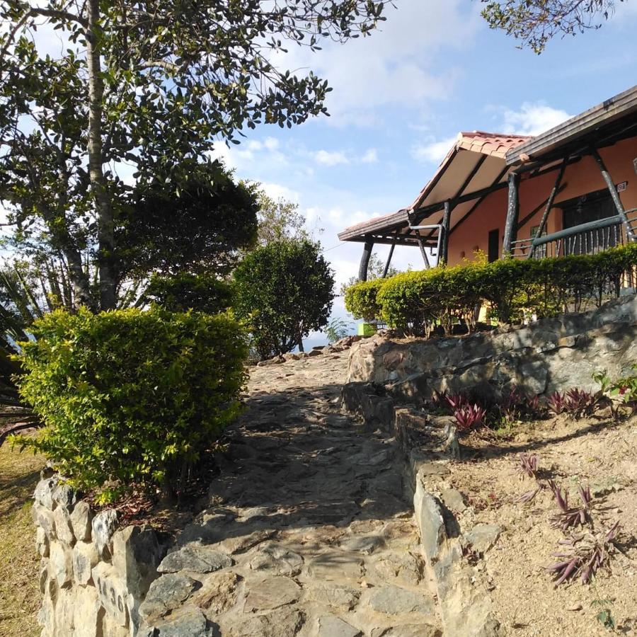 Aratoca Cabanas Canon Del Chicamocha מראה חיצוני תמונה